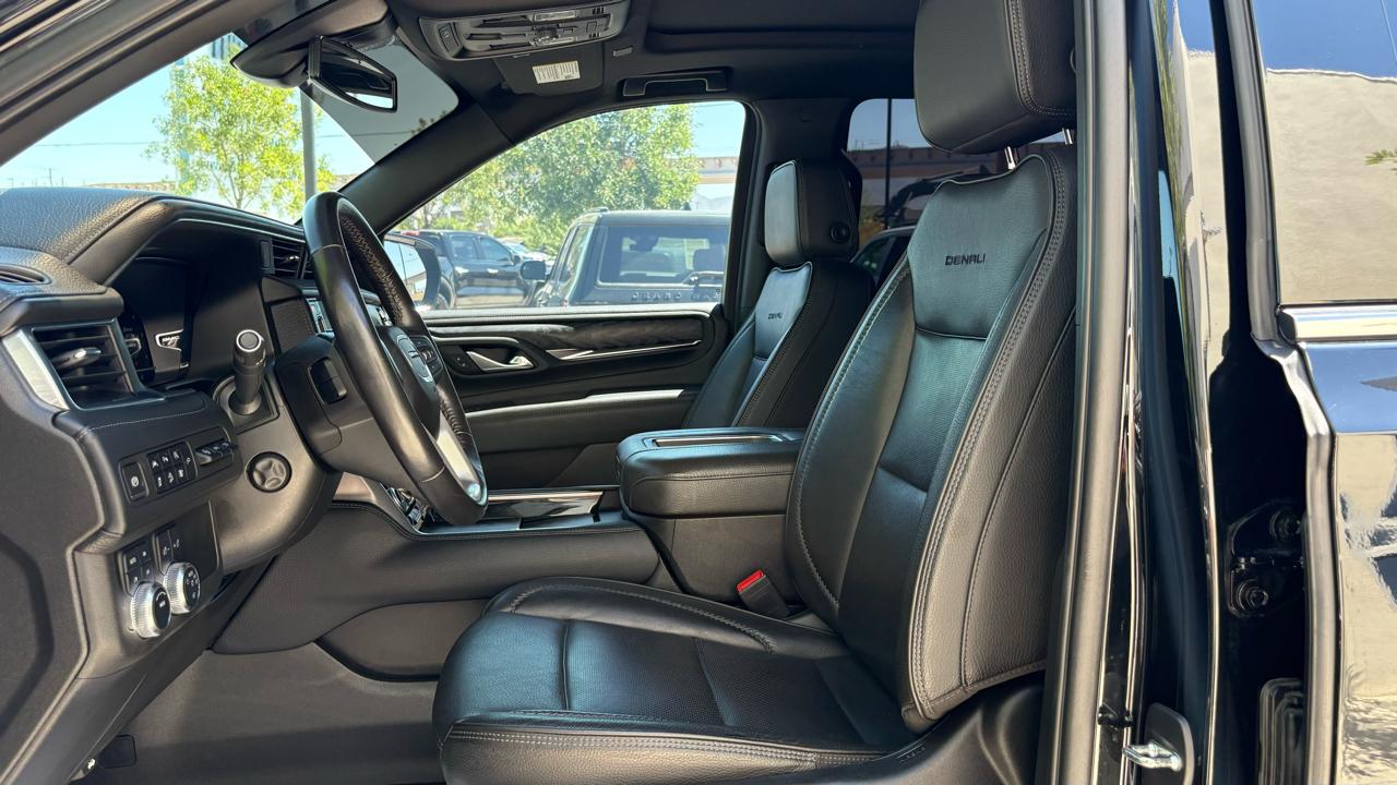GMC Yukon XL Denali 4WD 2022