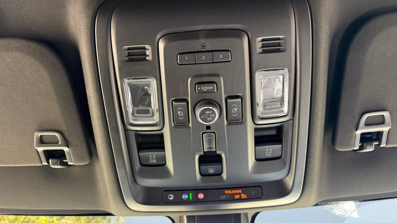 GMC Yukon XL Denali 4WD 2022