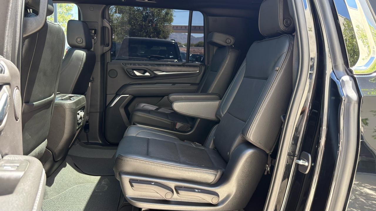 GMC Yukon XL Denali 4WD 2022