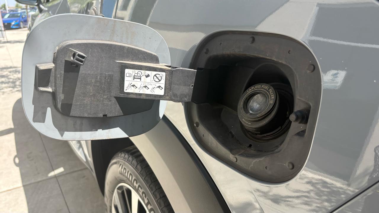 Nissan Pathfinder Platinum 2023