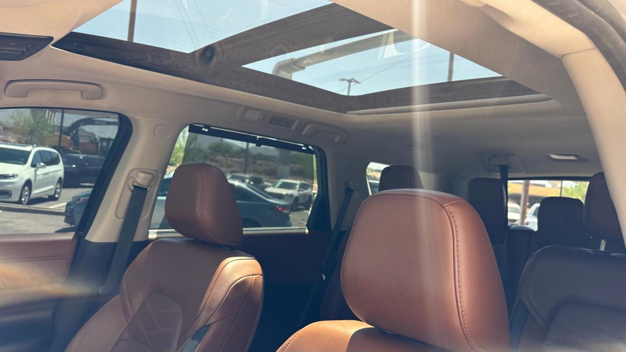 Nissan Pathfinder Platinum 2023