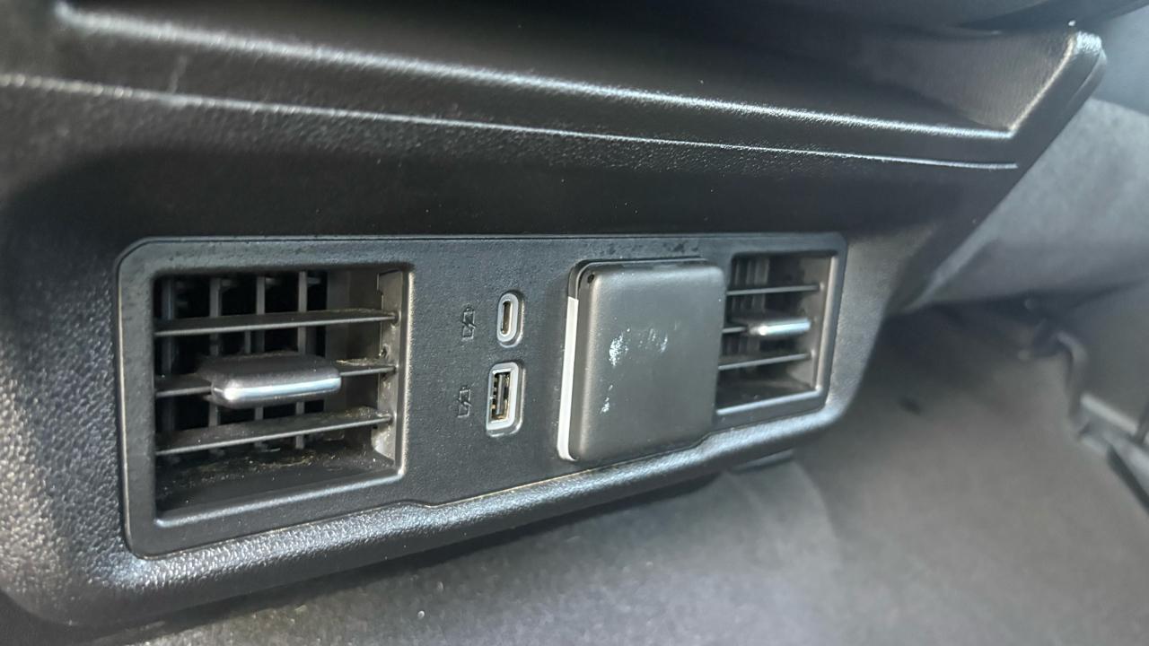Chevrolet Silverado 1500 LT Crew Cab 4WD 2022