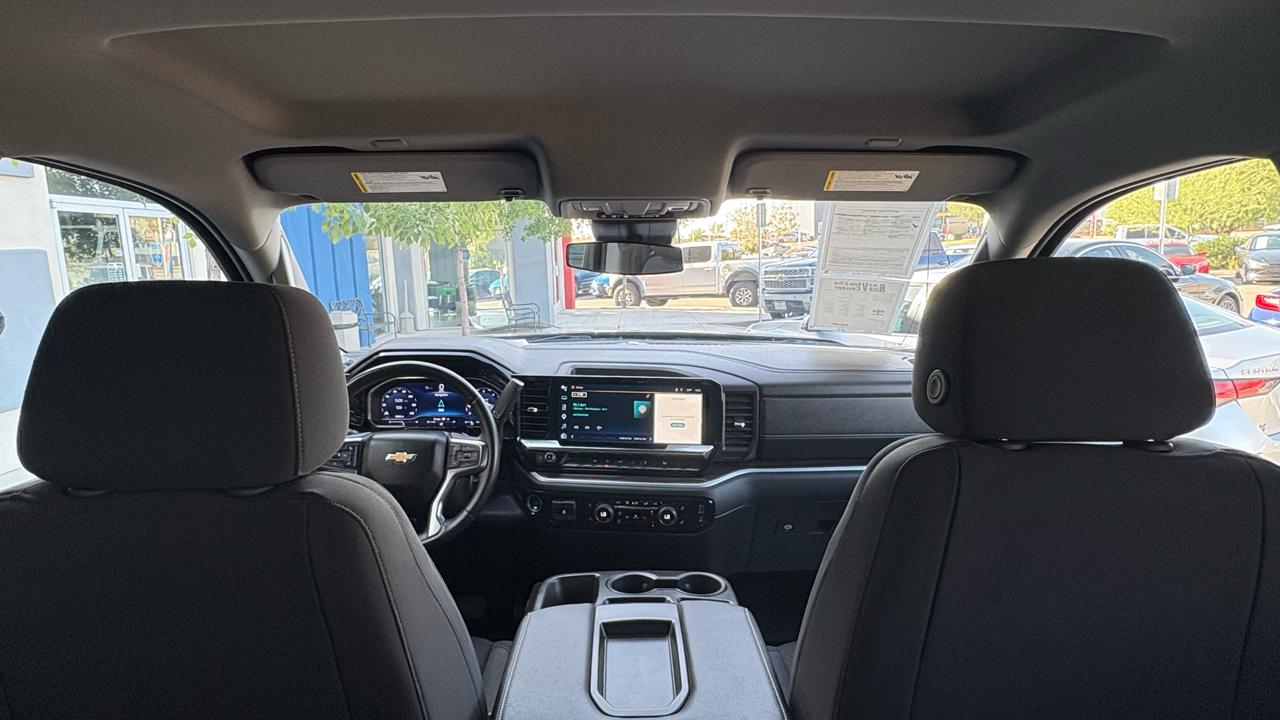 Chevrolet Silverado 1500 LT Crew Cab 4WD 2022