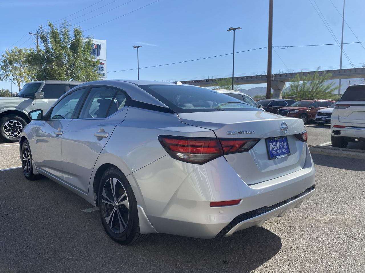 Nissan Sentra SV 2021