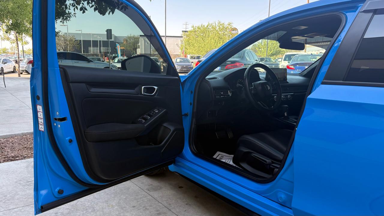 Honda Civic Sport Hatchback CVT 2025