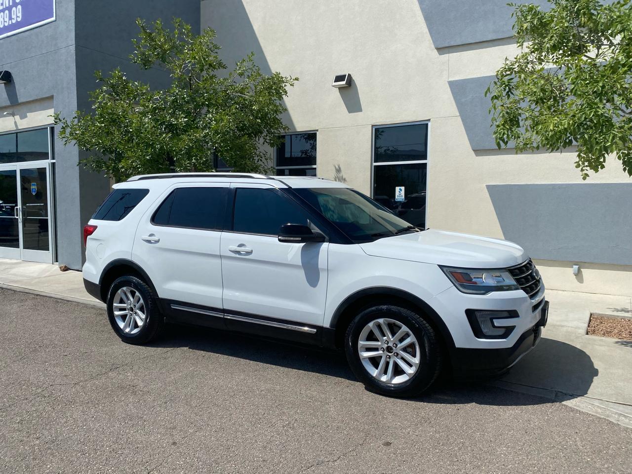 Ford Explorer XLT FWD 2017