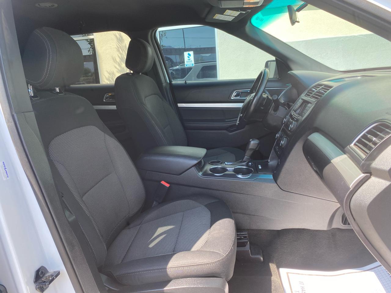 Ford Explorer XLT FWD 2017