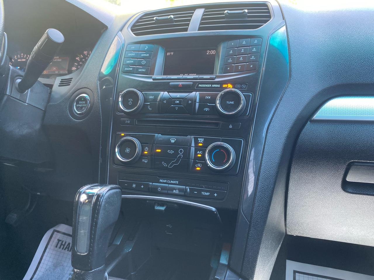 Ford Explorer XLT FWD 2017
