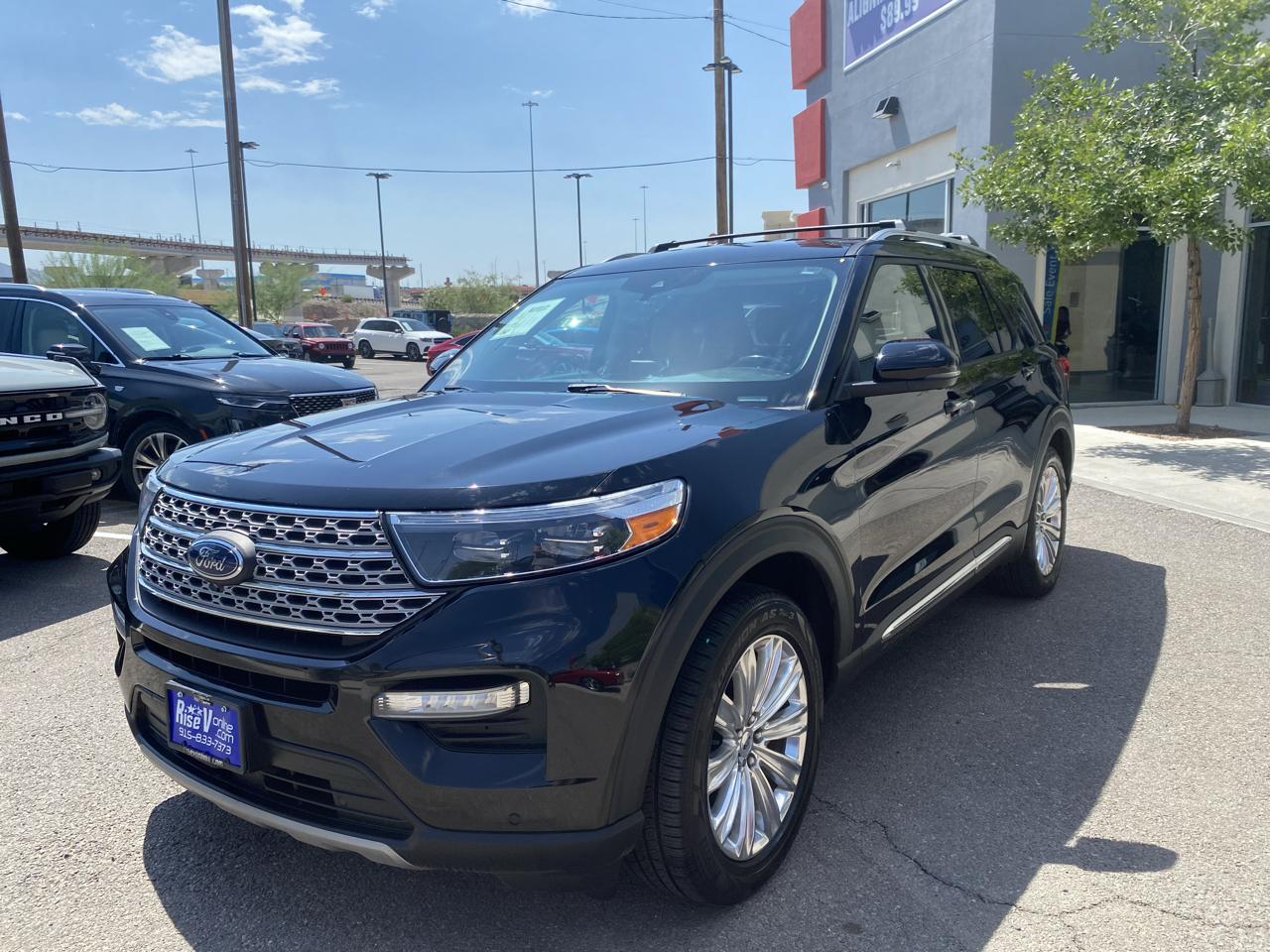 Ford Explorer XLT 2022