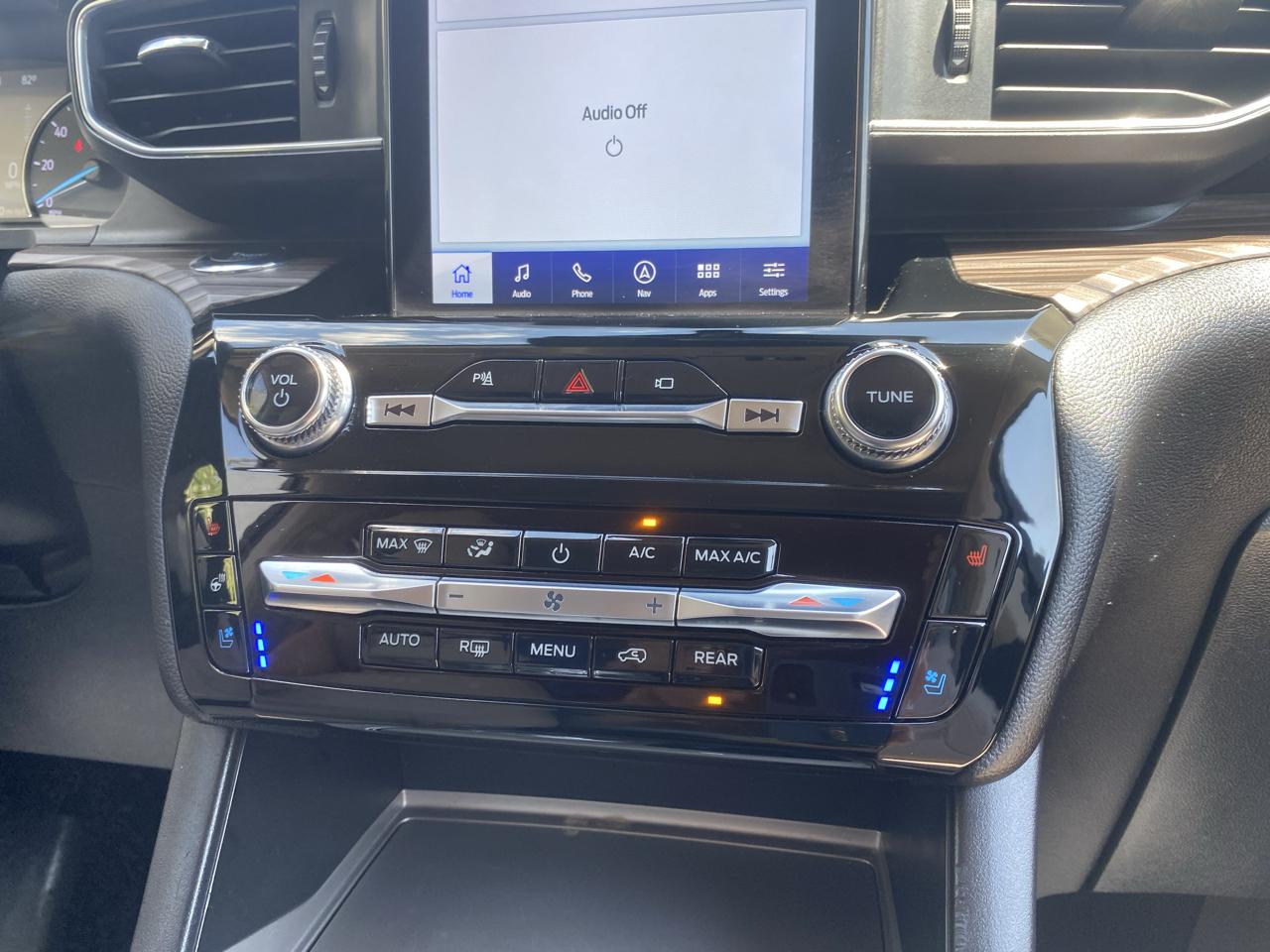 Ford Explorer XLT 2022