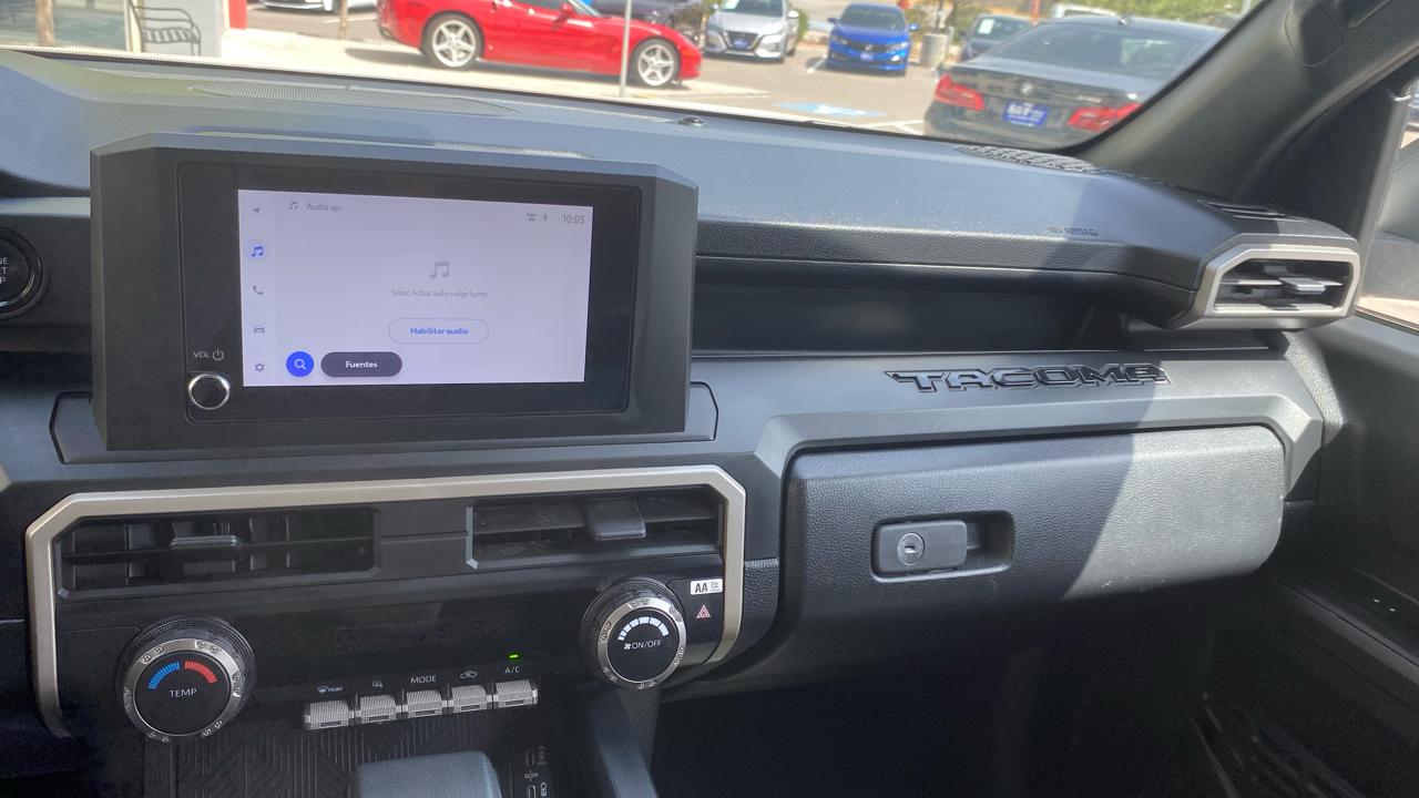 Toyota Tacoma  2025