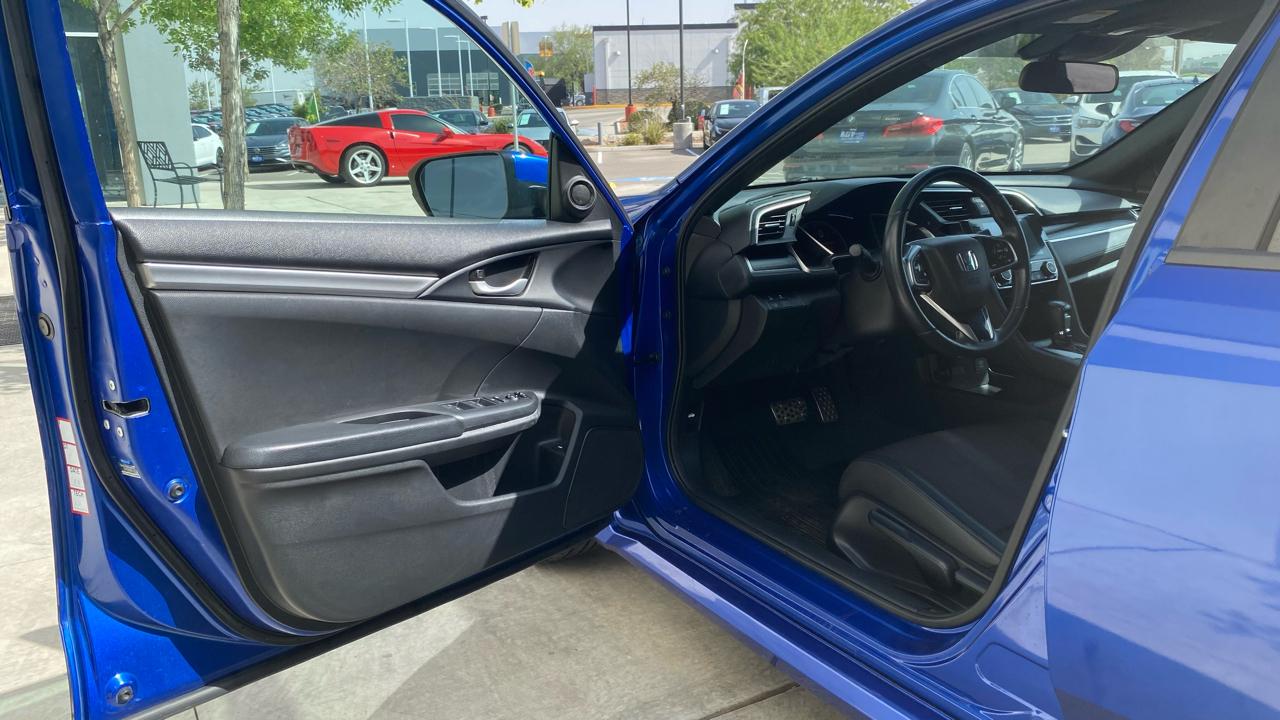 Honda Civic Sport 2021