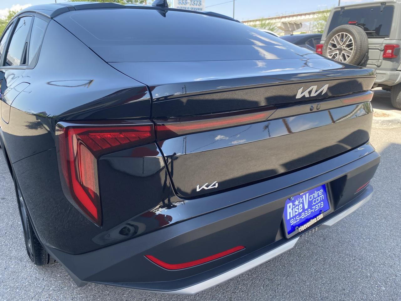 Kia K4 LX 2025