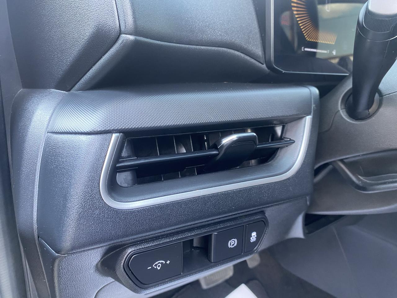 Kia K4 LX 2025