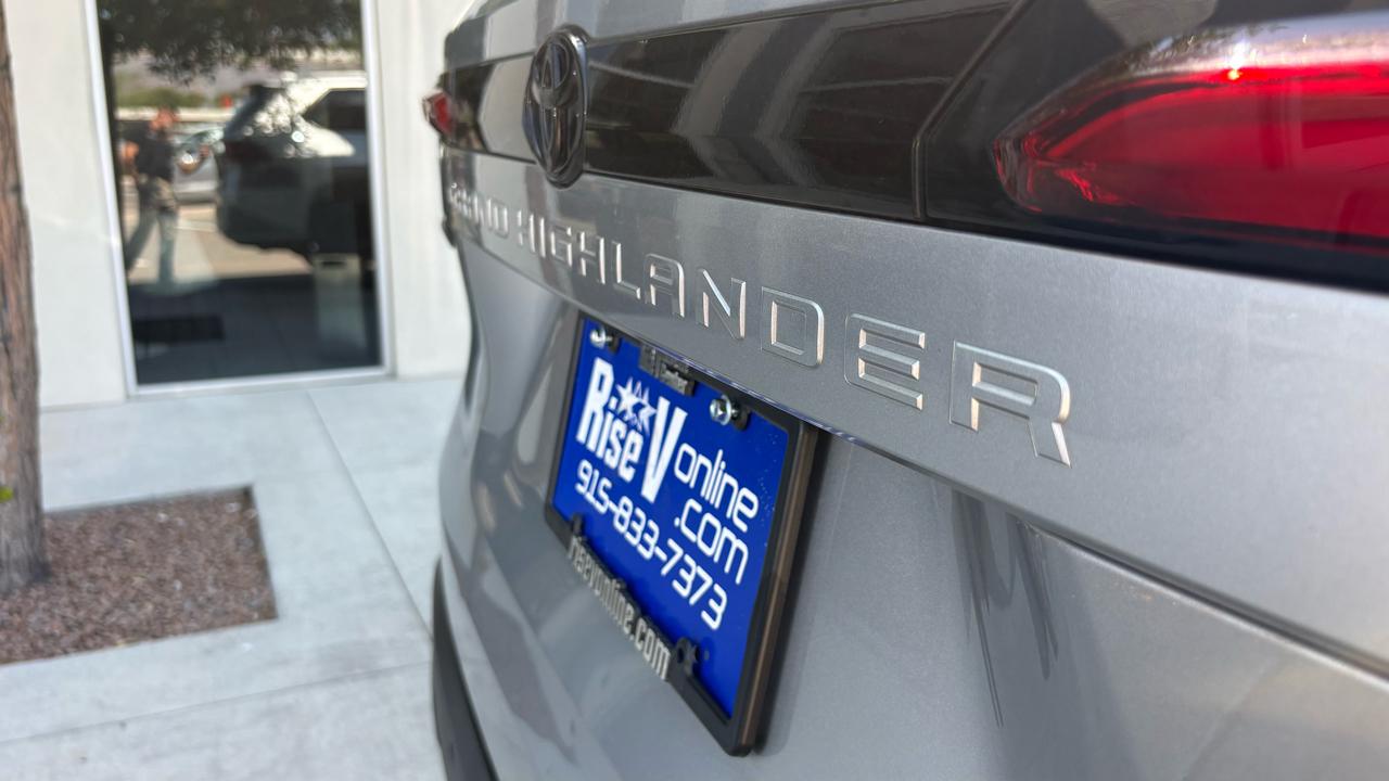 Toyota Grand Highlander XLE 2024