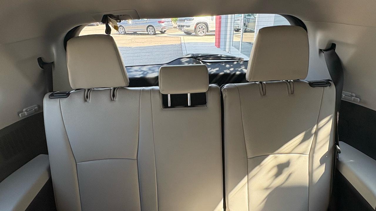 Toyota Grand Highlander XLE 2024