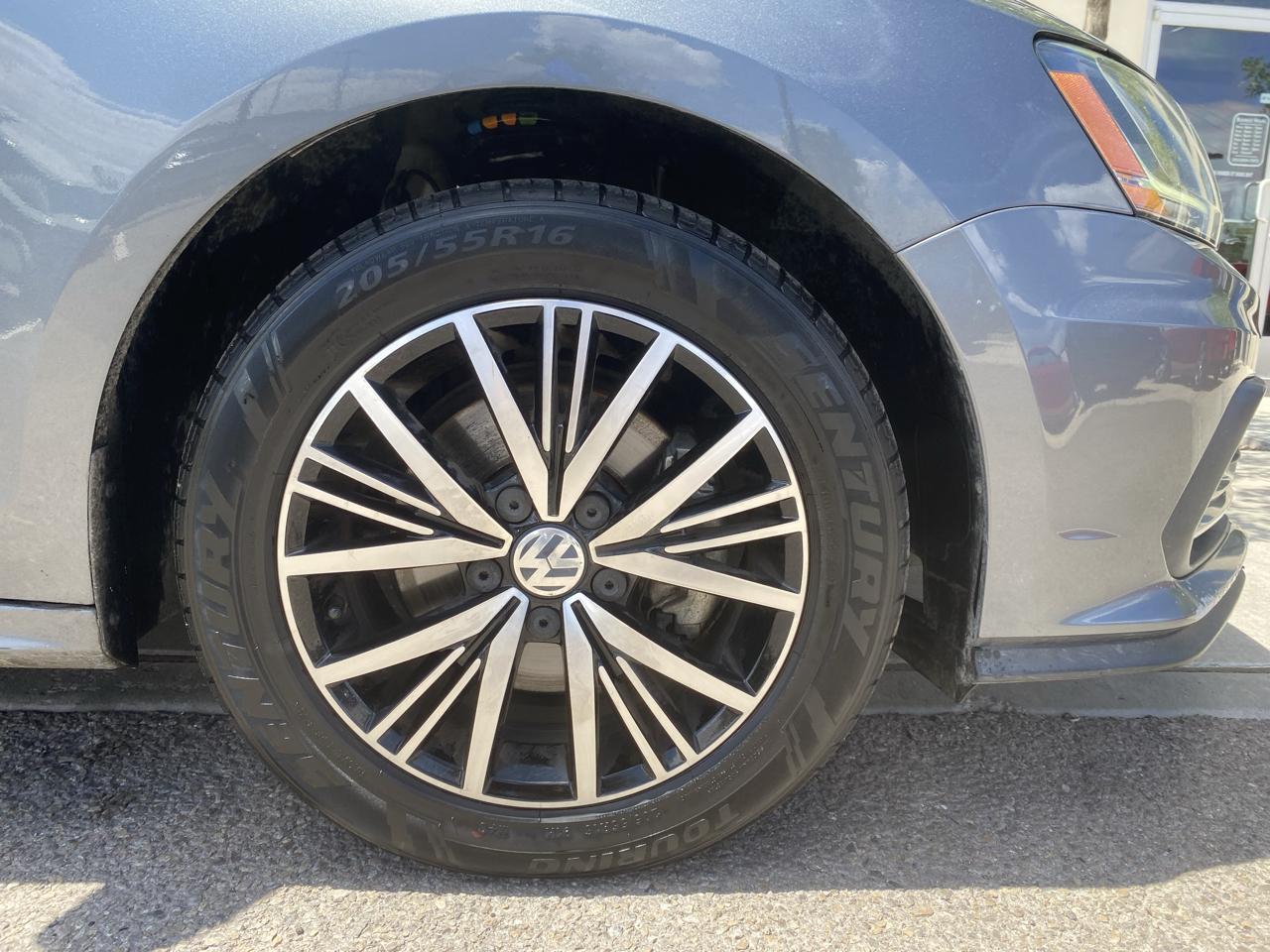 Volkswagen Jetta 1.4T SE 6A 2018