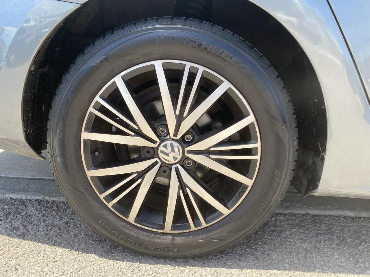 Volkswagen Jetta 1.4T SE 6A 2018