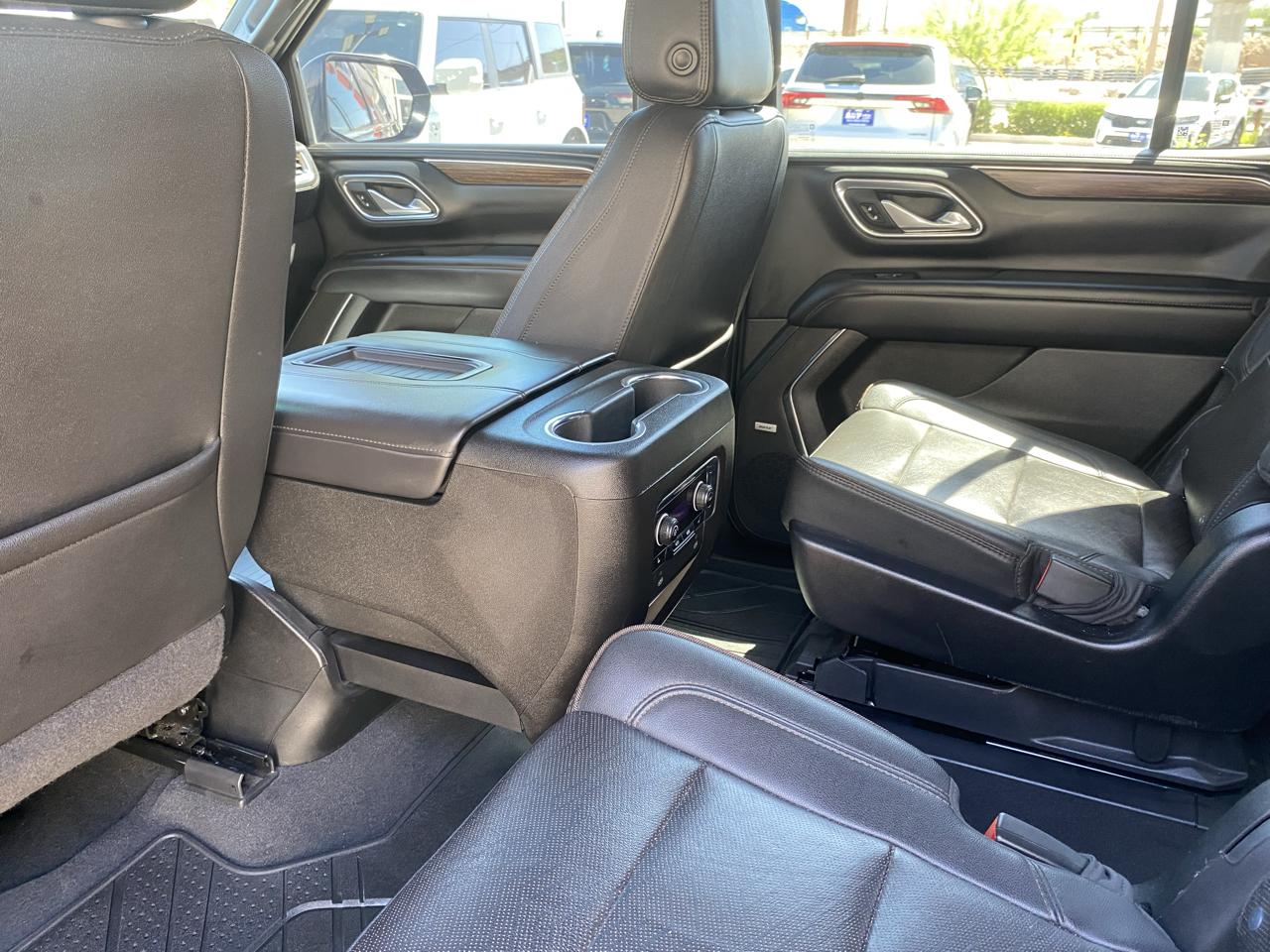 Chevrolet Tahoe High Country 4WD 2023