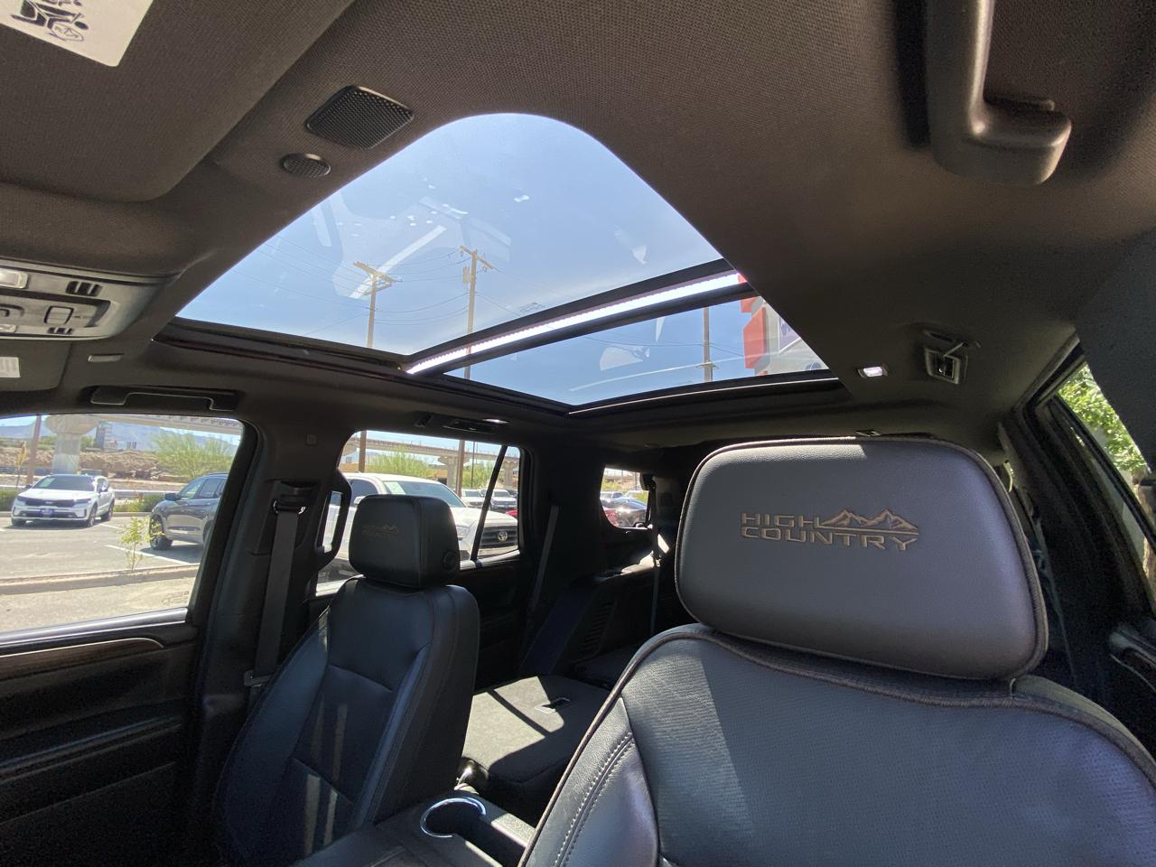 Chevrolet Tahoe High Country 4WD 2023