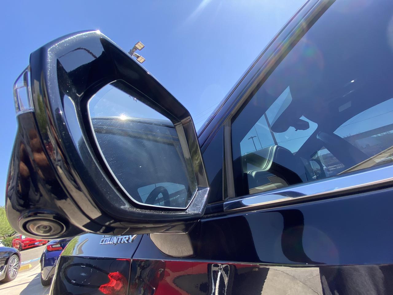 Chevrolet Tahoe High Country 4WD 2023