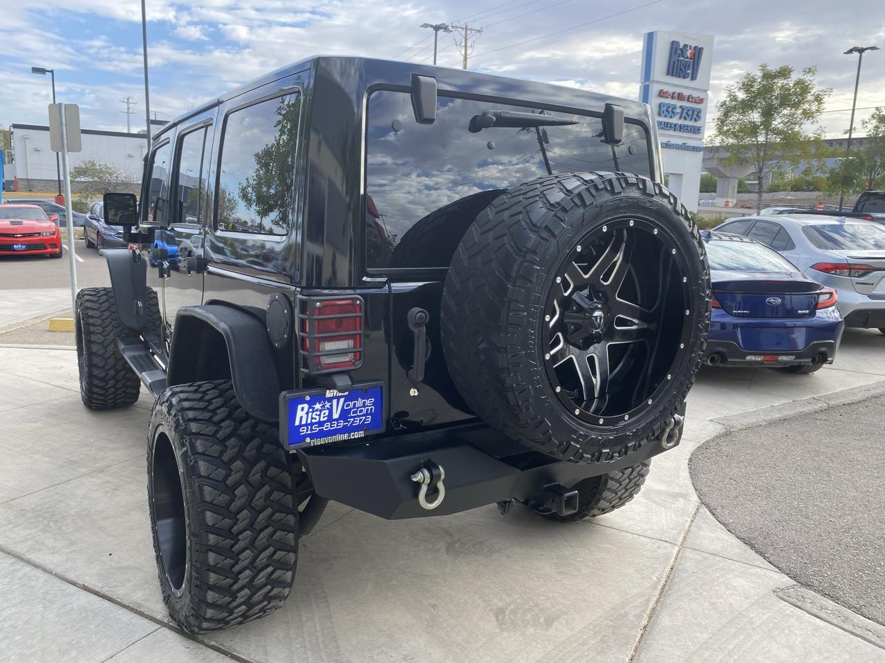 Jeep Wrangler Unlimited Sahara 4WD 2017