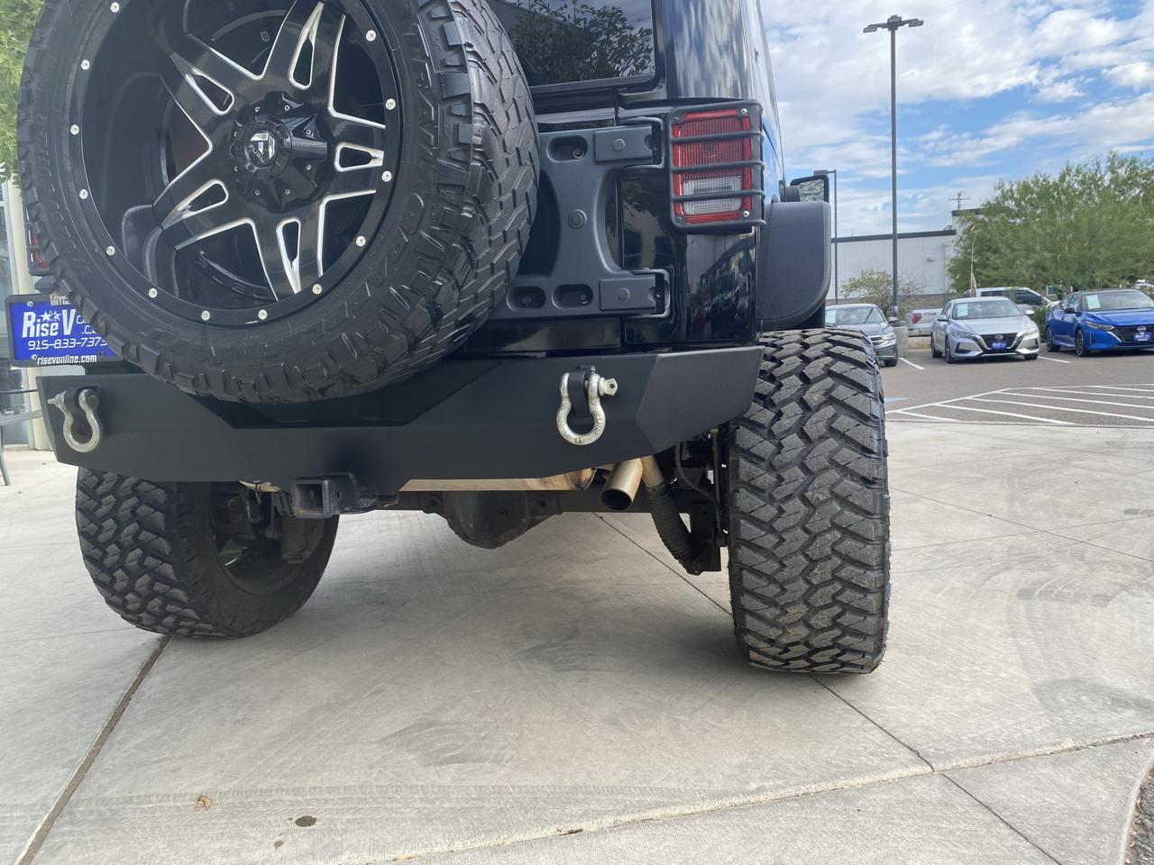 Jeep Wrangler Unlimited Sahara 4WD 2017