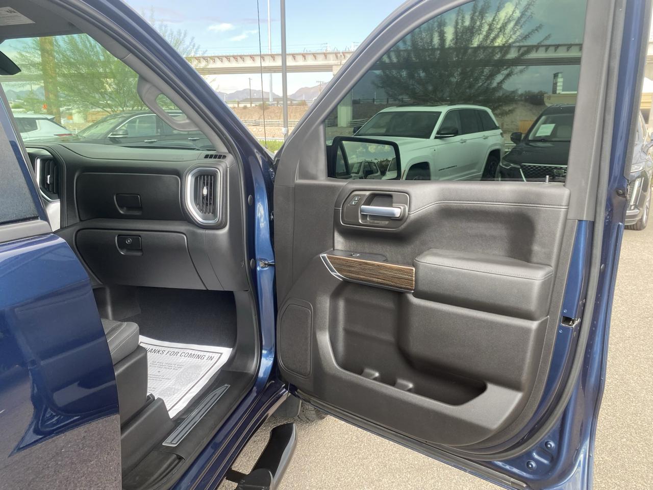 Chevrolet Silverado 1500 LT Crew Cab Long Box 2WD 2020
