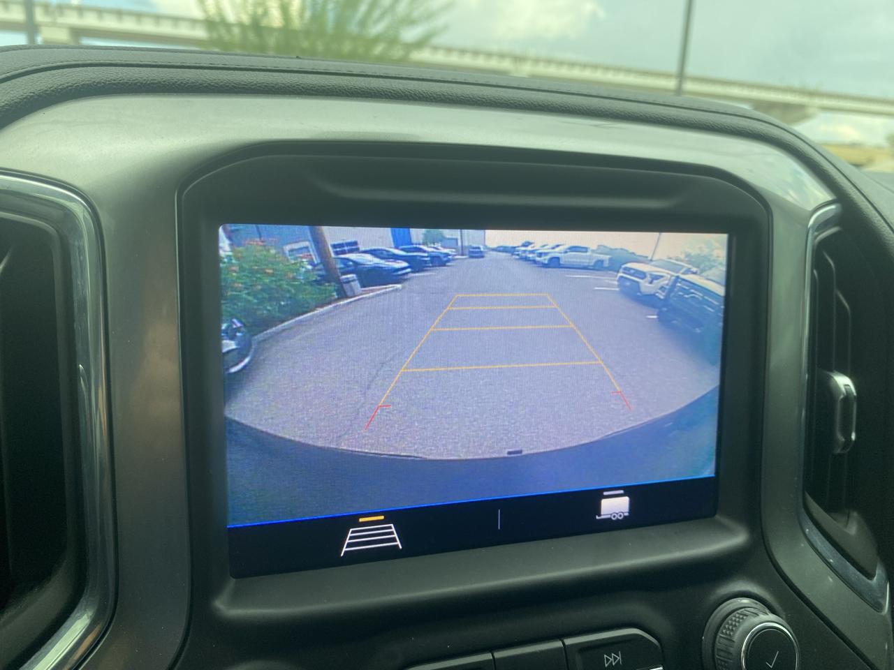 Chevrolet Silverado 1500 LT Crew Cab Long Box 2WD 2020