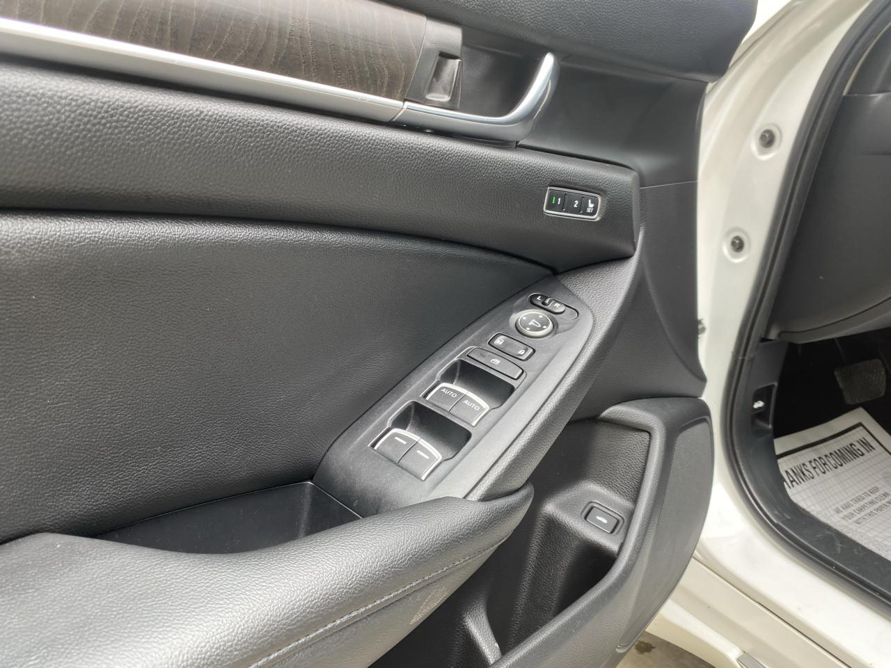 Honda Accord Hybrid EX-L 2019