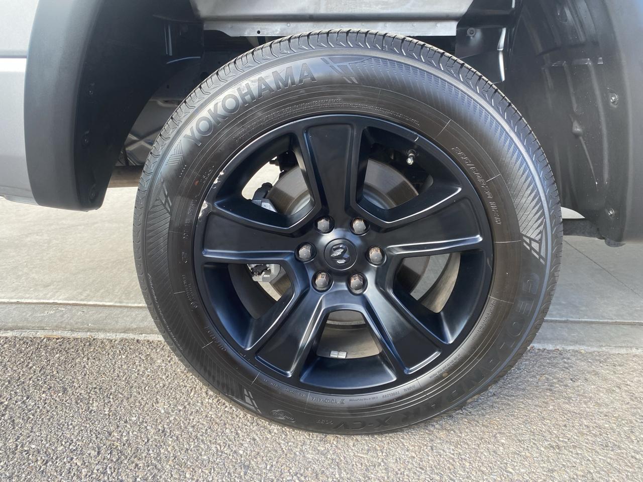 RAM 1500 Big Horn Crew Cab SWB 4WD 2023