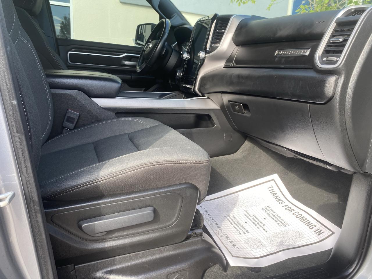 RAM 1500 Big Horn Crew Cab SWB 4WD 2023