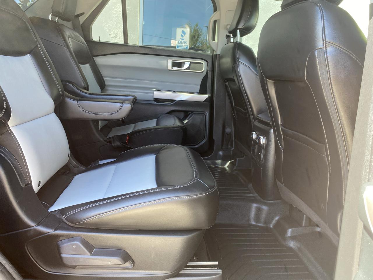 Ford Explorer XLT AWD 2022