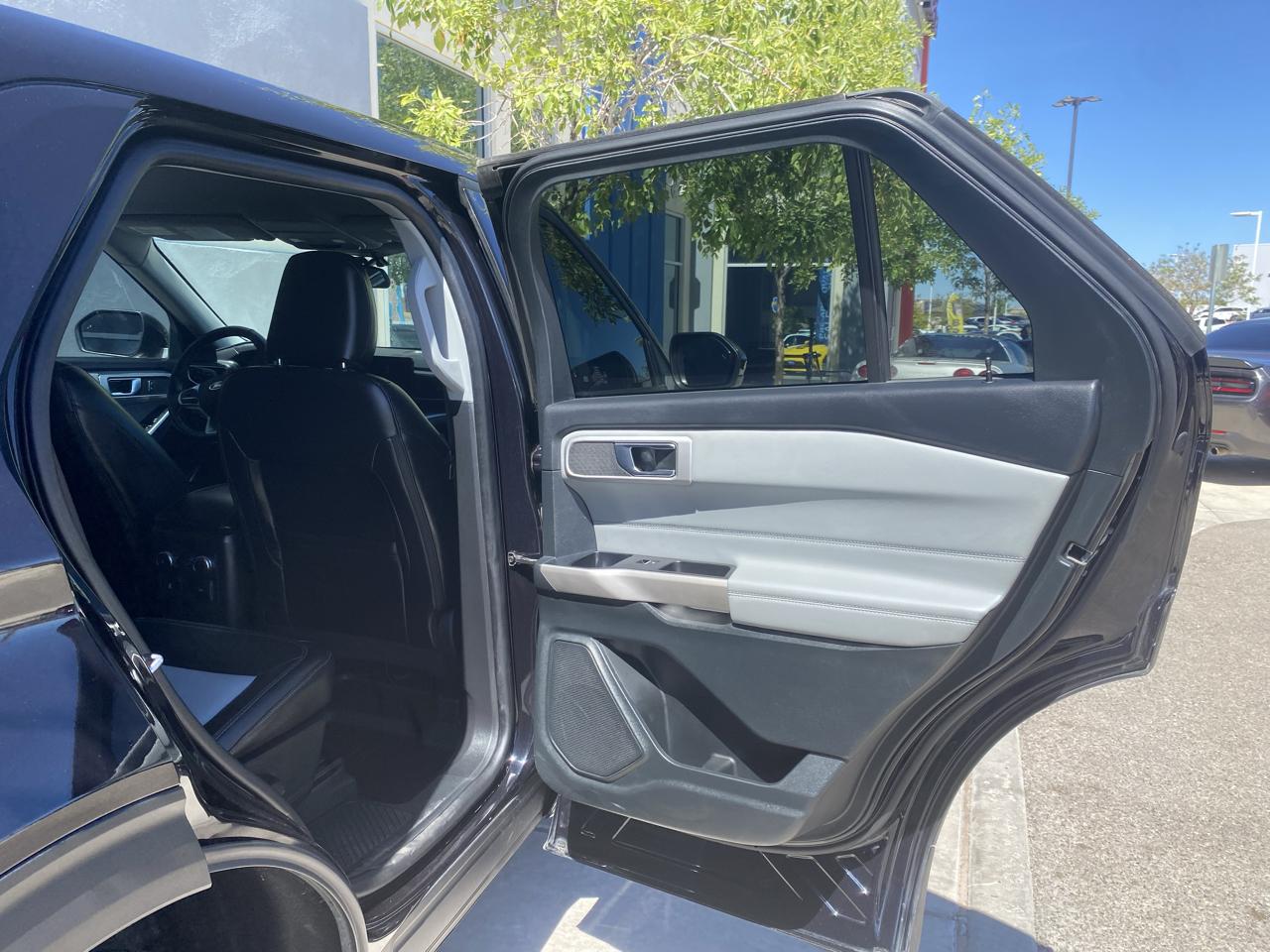 Ford Explorer XLT AWD 2022