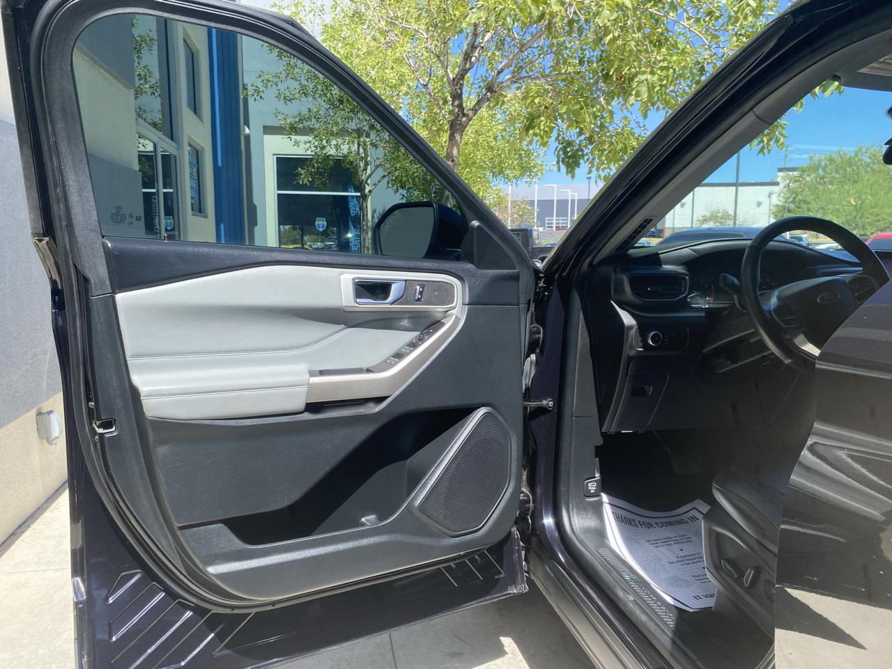 Ford Explorer XLT AWD 2022