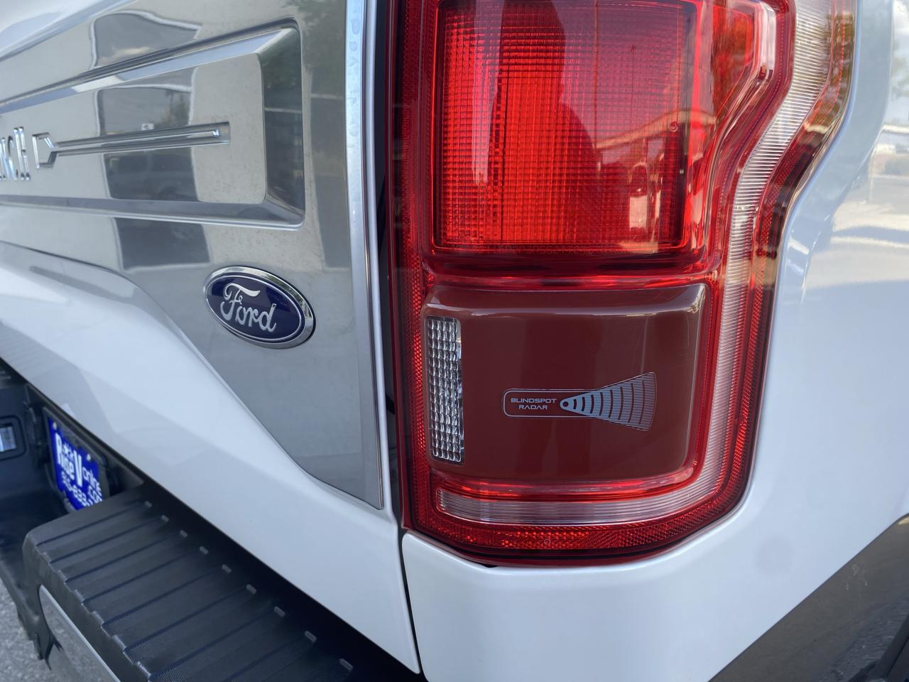 Ford F-150 4WD SuperCrew 145" King Ranch 2015