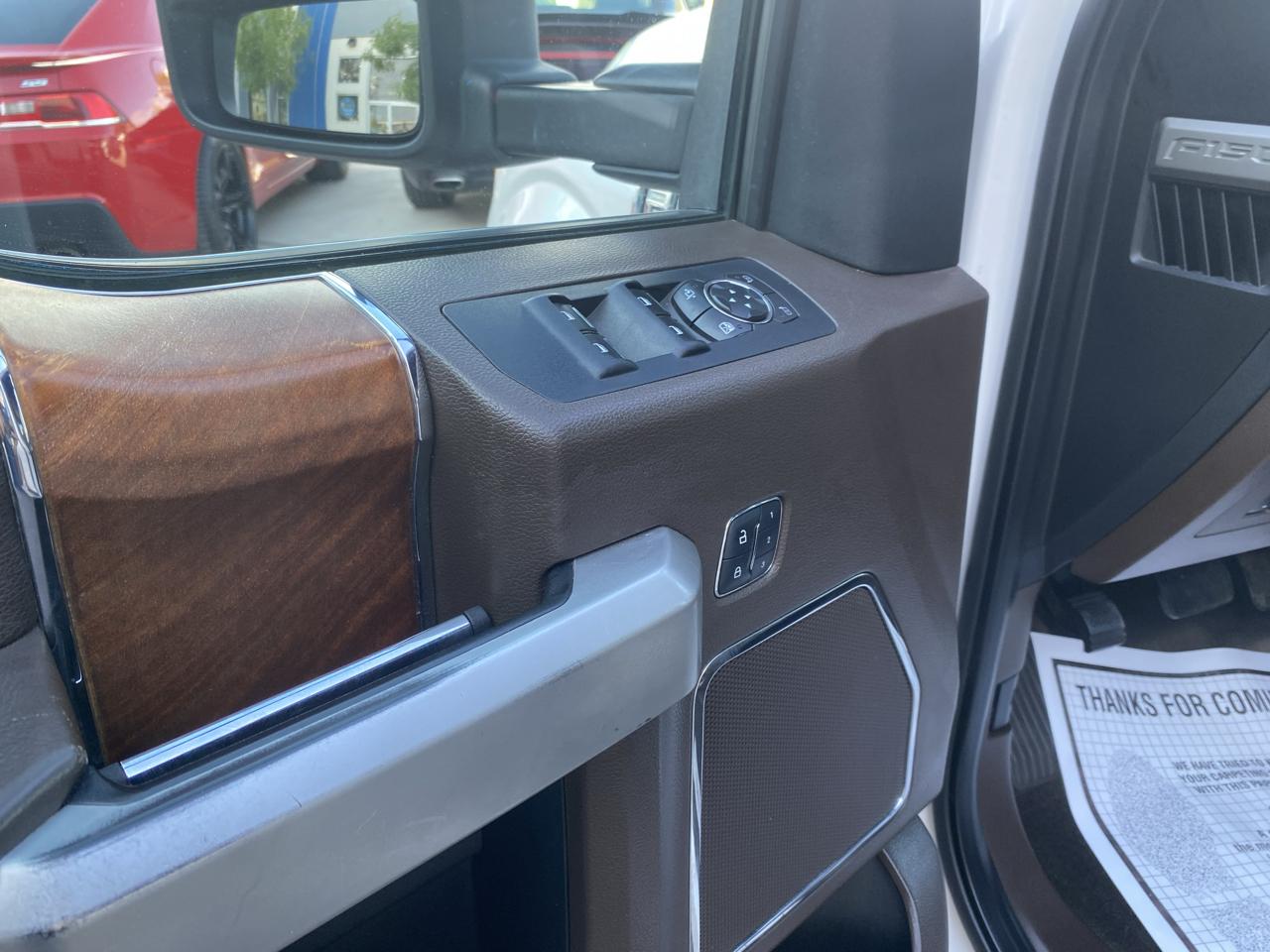Ford F-150 4WD SuperCrew 145" King Ranch 2015