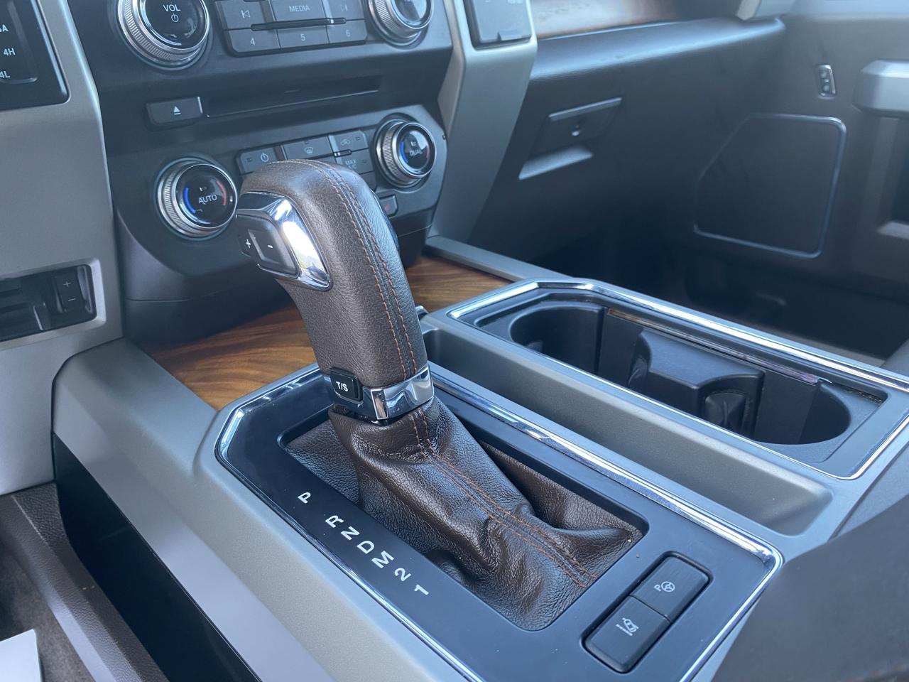 Ford F-150 4WD SuperCrew 145" King Ranch 2015