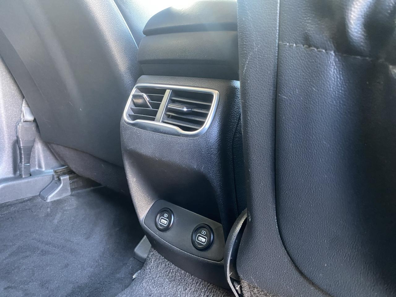Hyundai Santa Fe SEL w/Premium Package 2022