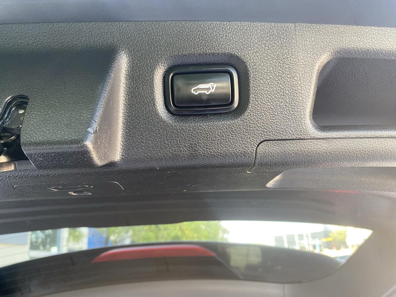 Hyundai Santa Fe SEL w/Premium Package 2022
