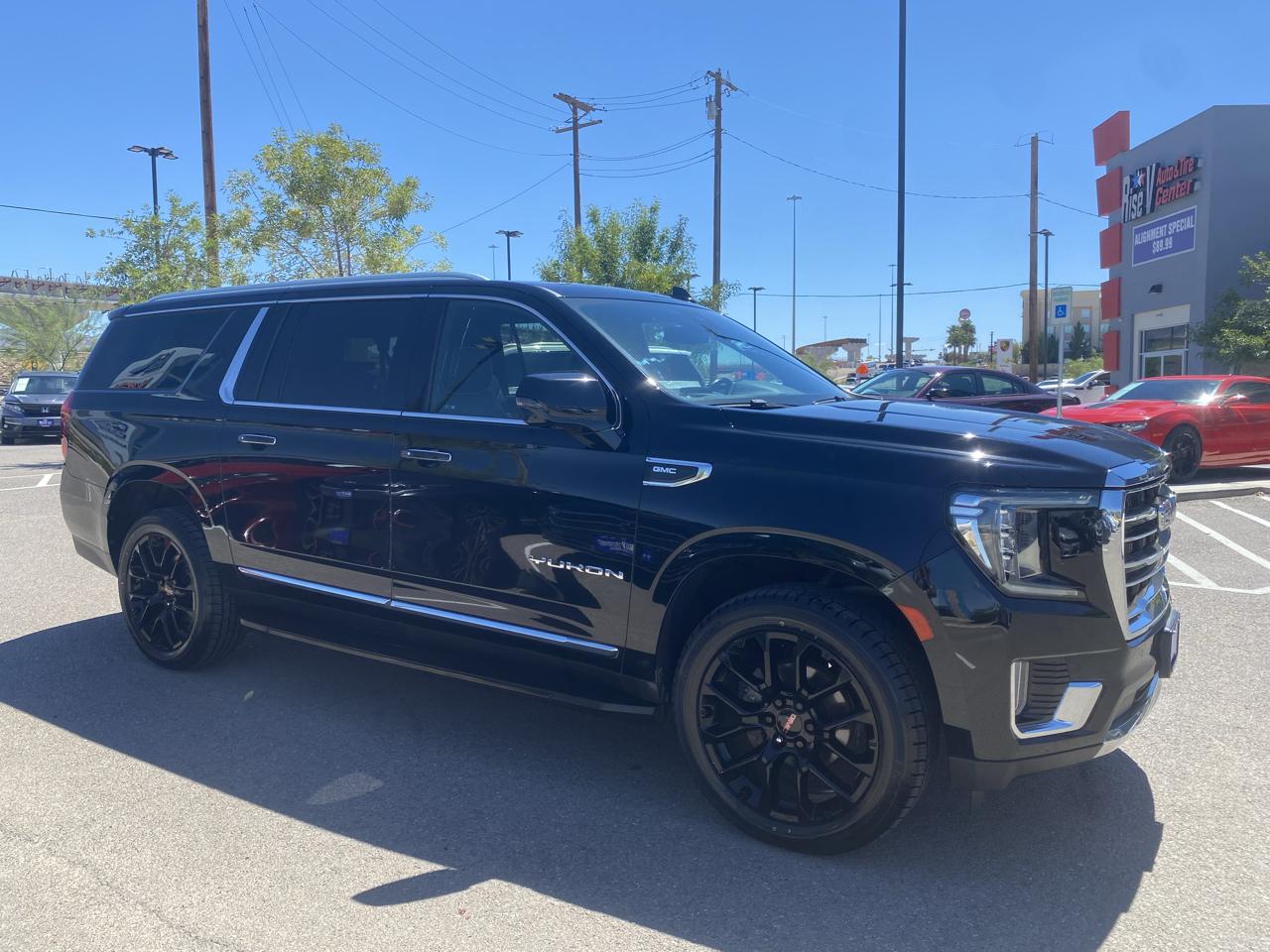 GMC Yukon XL SLT 4WD 2023