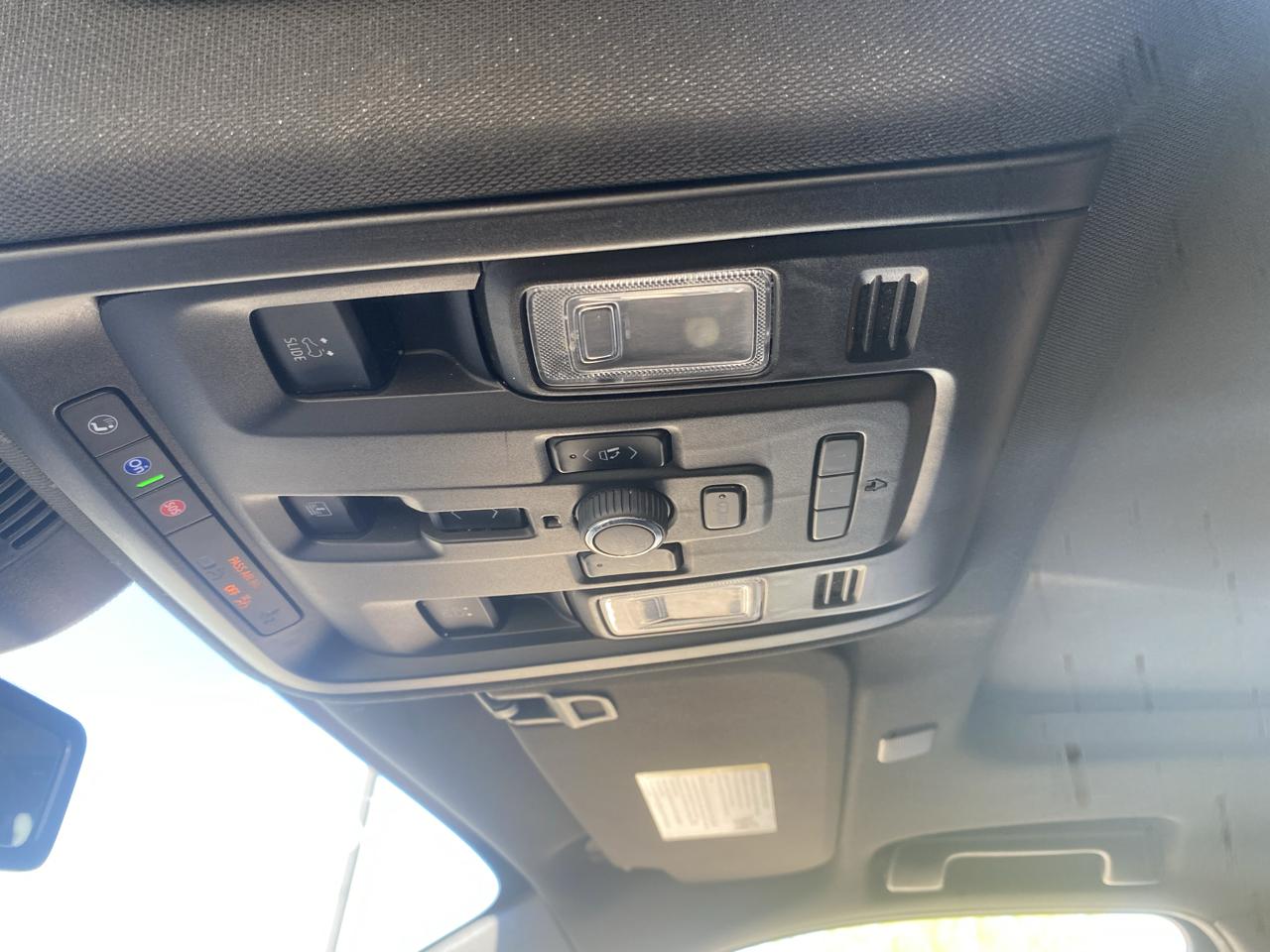 GMC Yukon XL SLT 4WD 2023
