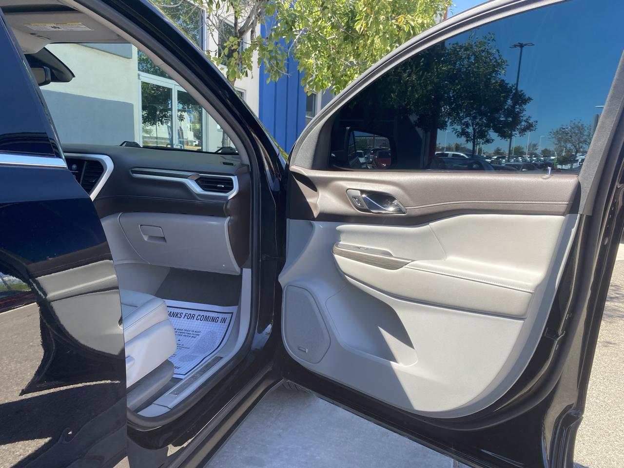 GMC Acadia SLT 2023