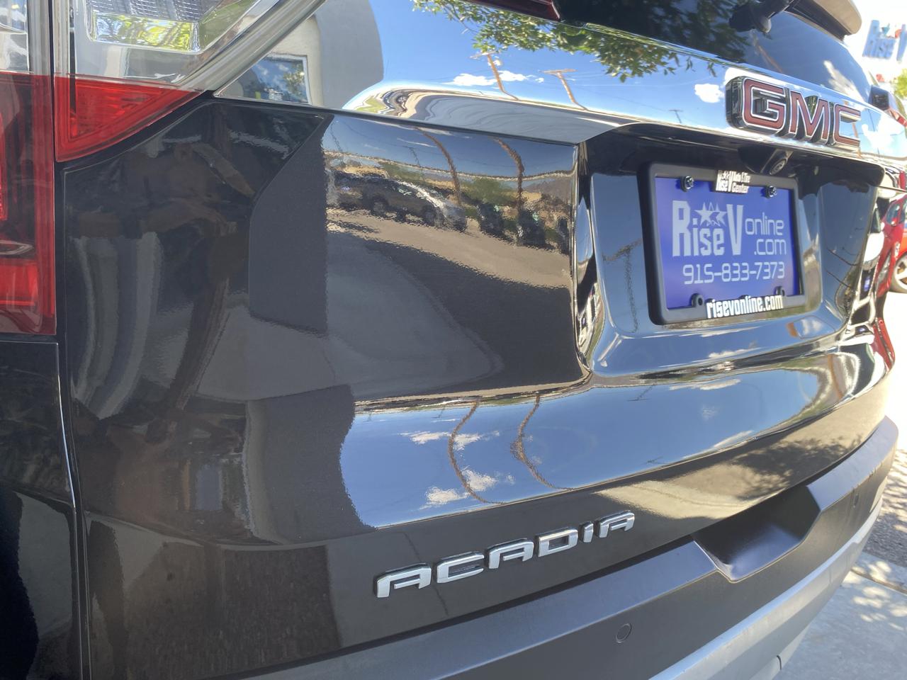 GMC Acadia SLT 2023
