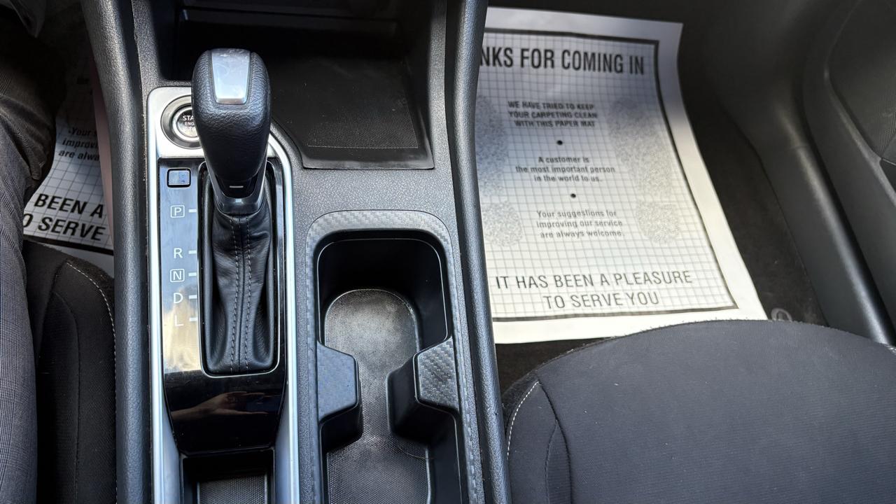 Nissan Sentra SV 2024