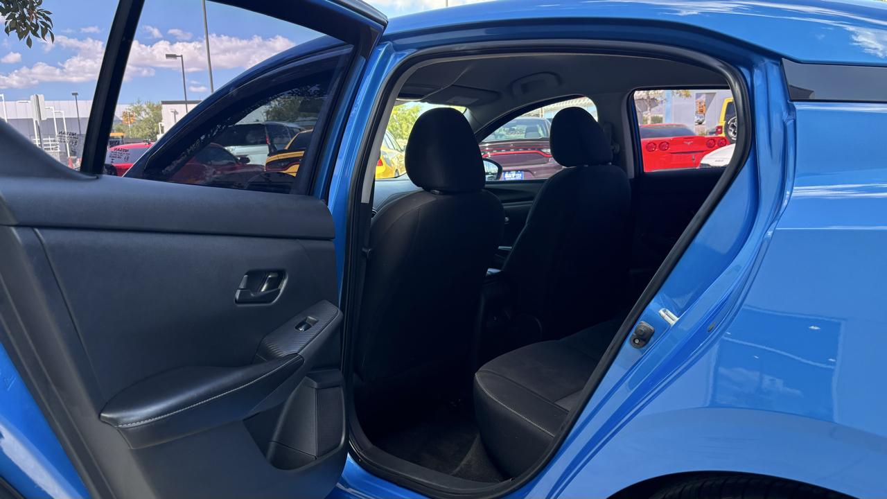 Nissan Sentra SV 2024