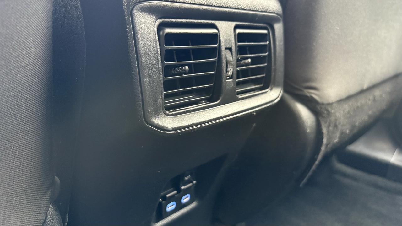 Toyota RAV4 XLE 2022