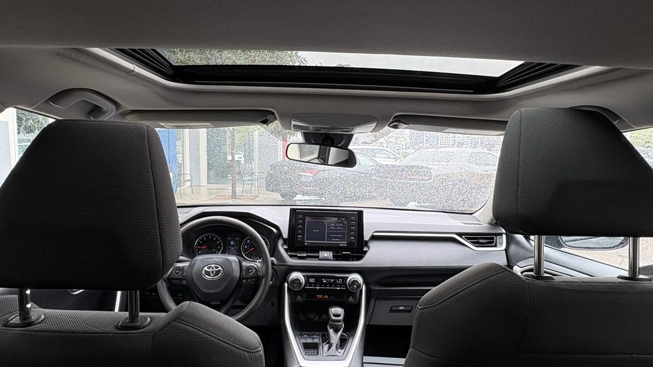 Toyota RAV4 XLE 2022