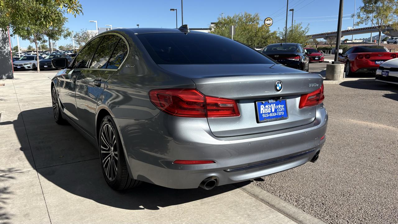 BMW 5-Series 530e iPerformance 2019