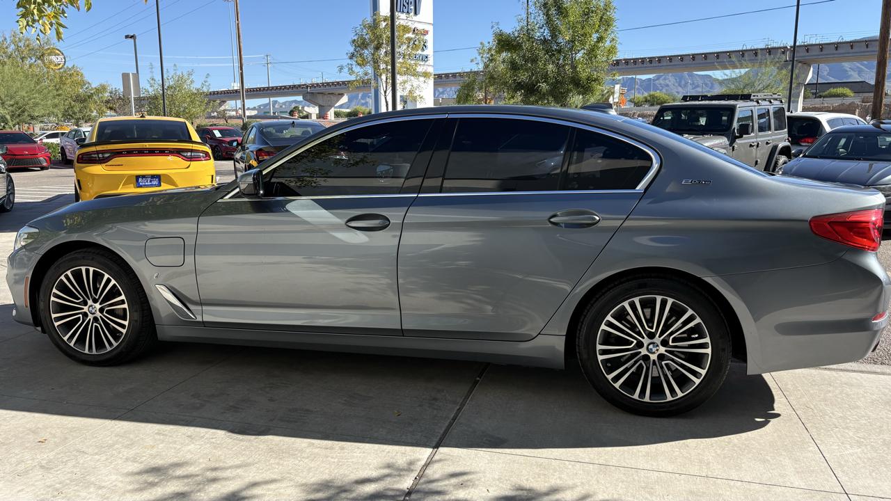 BMW 5-Series 530e iPerformance 2019